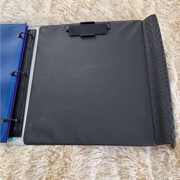 Vintage Mead Trapper Keeper with 2 original vintage folders - Picture 9 of 14
